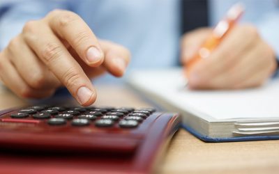 ¿Qué debe contener una factura proforma?