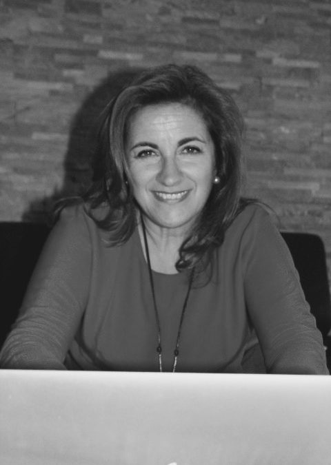 Entrevista de África Hernández, CEO de ideanovasi.com en Radio Inter